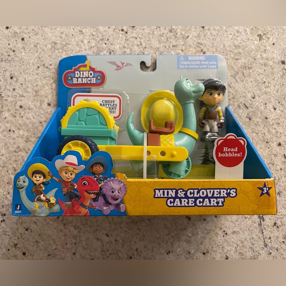 NWT Dino Ranch Min & Clover's Care Cart Vehicle